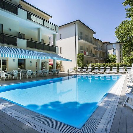 Hotel Athena Cervia Luaran gambar