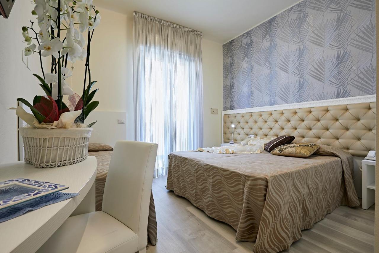 Hotel Athena Cervia Luaran gambar